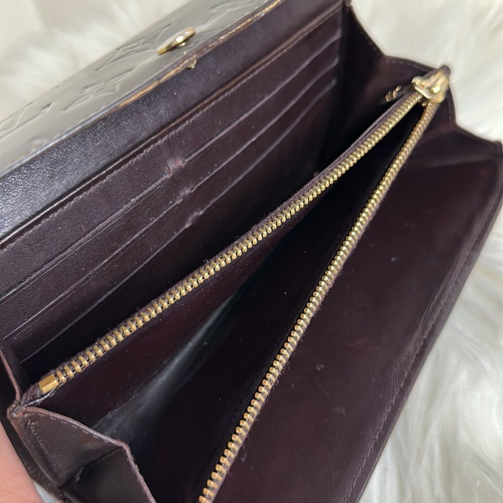 💯Authentic Louis Vuitton Vernis  Bifold Wallet🍀 - Picture 3 of 14